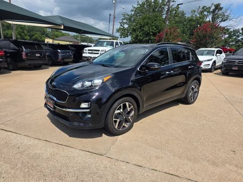 Used 2020 Kia Sportage EX w/ EX Technology Package FWD image 1