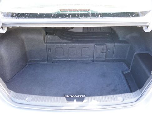 Used 2013 Hyundai Sonata Limited FWD image 10