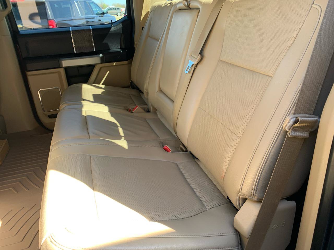 Used 2017 Ford F250 Lariat w/ Chrome Package AWD/4WD image 22