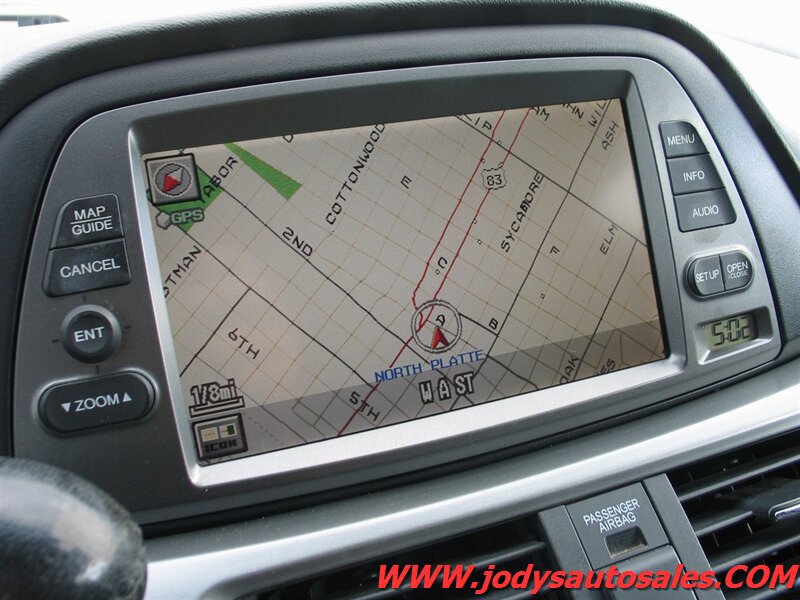 Used 2010 Honda Odyssey Touring image 17