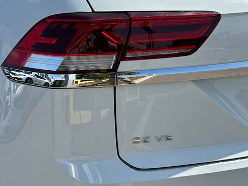 Used 2023 Volkswagen Atlas Cross Sport SE w/ Panoramic Sunroof Package FWD image 26