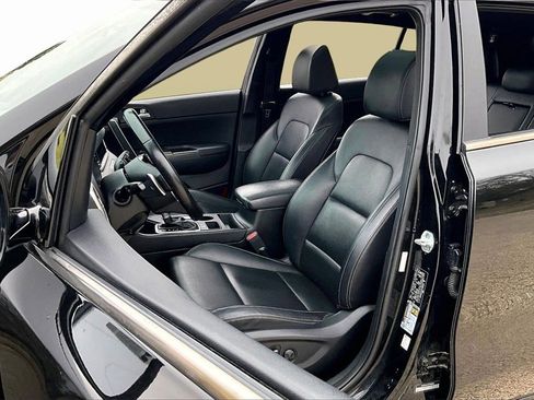 Certified 2022 Kia Sportage Nightfall Edition image 27