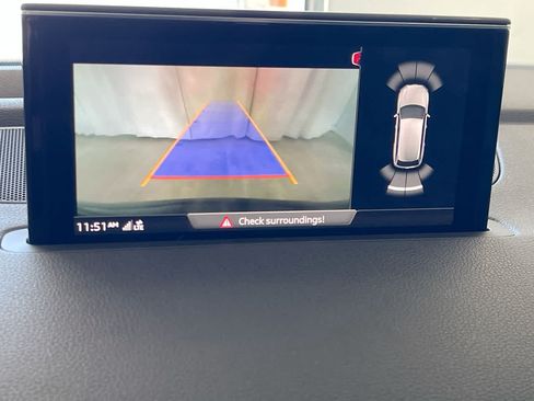 Used 2019 Audi Q7 2.0T Premium w/ Convenience Package AWD/4WD image 17