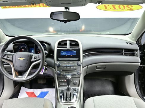Used 2013 Chevrolet Malibu LS w/ Protection Package image 2