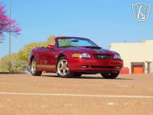 Used 2004 Ford Mustang GT image 38