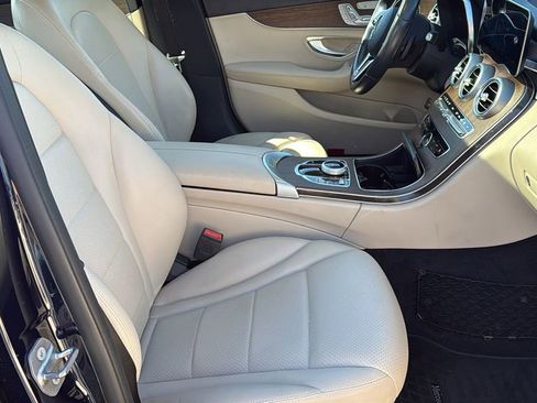 Used 2020 Mercedes-Benz C 300 4MATIC Sedan image 10