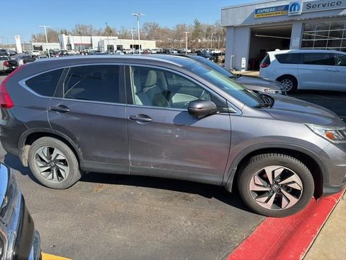 Used 2016 Honda CR-V Touring image 4