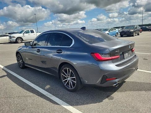 Used 2022 BMW 330i xDrive Sedan AWD/4WD image 10