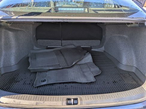 Used 2025 Toyota Corolla SE image 13