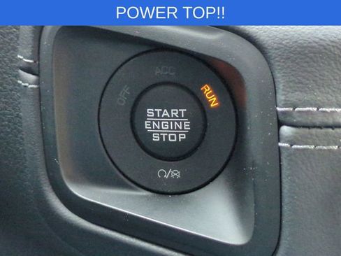 Used 2025 Jeep Wrangler Unlimited Sahara w/ Safety Group image 20