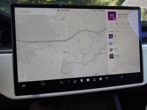 Used 2022 Tesla Model X Plaid AWD/4WD image 41