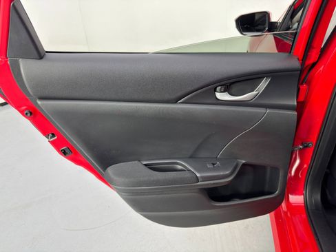 Used 2020 Honda Civic EX image 39