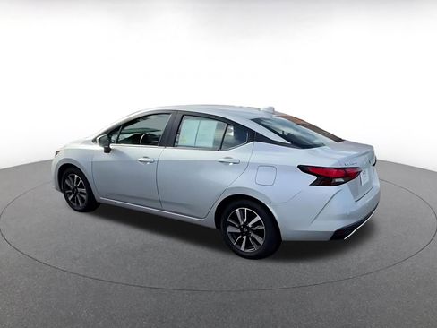 Used 2025 Nissan Versa SV image 10