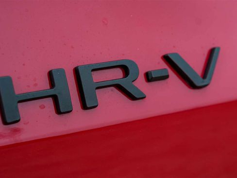 Used 2026 Honda HR-V Sport image 7