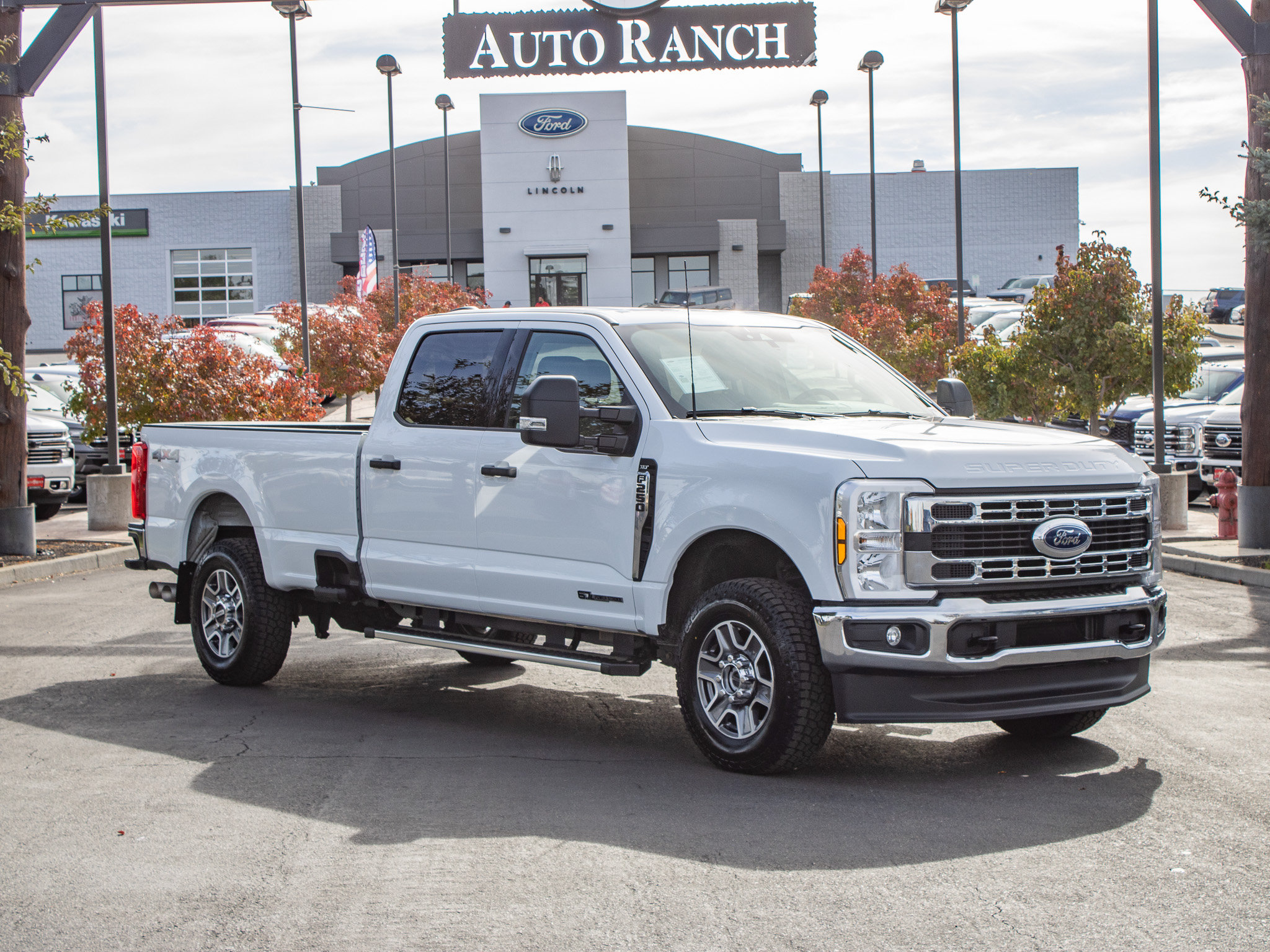 Used 2025 Ford F250 XLT AWD/4WD image 2