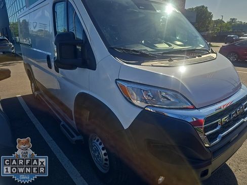 Used 2025 RAM ProMaster 2500 w/ U-Haul Equipment Group FWD image 3