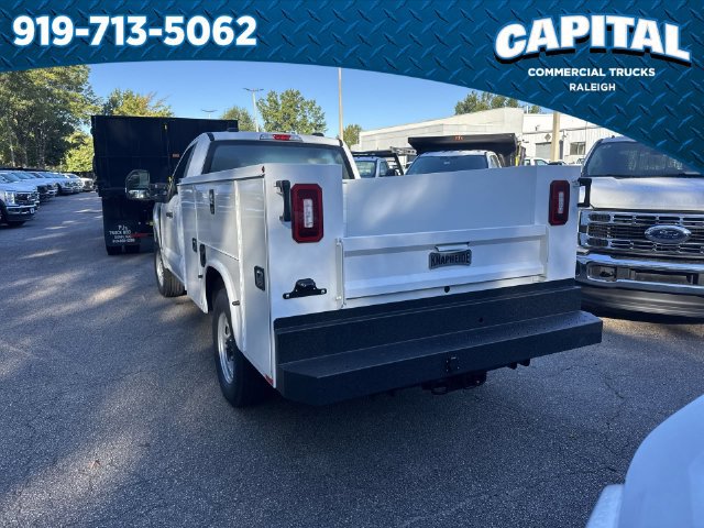 New 2027 Ford F250 XL w/ XL Chrome Package RWD image 9