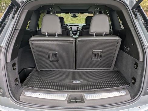 Certified 2024 Cadillac XT6 Sport w/ LPO, Floor Liner Package AWD/4WD image 9