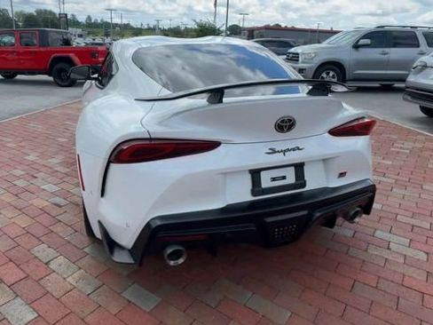 Used 2024 Toyota Supra RWD image 9