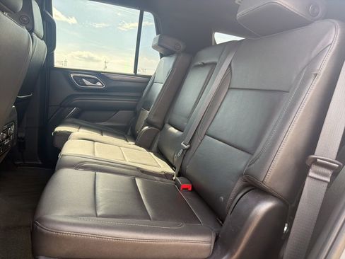 Used 2023 Chevrolet Tahoe LT image 13