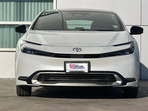 New 2026 Toyota Prius Plug-In Hybrid image 6