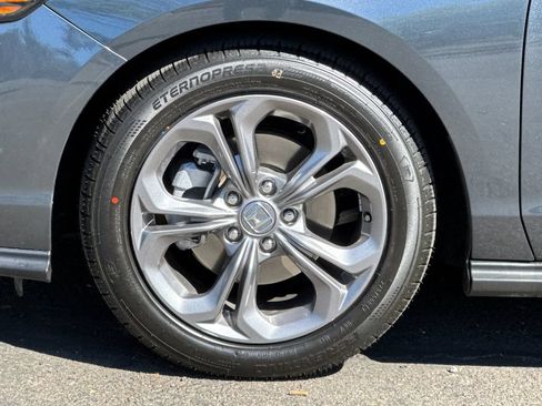 Used 2024 Honda Accord EX image 35