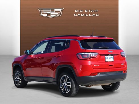 Used 2017 Jeep Compass Latitude w/ Popular Equipment Group image 3