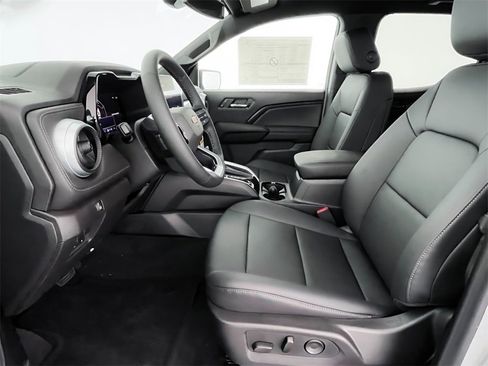 New 2026 Chevrolet Colorado LT w/ LT Convenience Package image 16