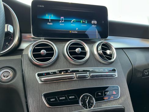 Used 2020 Mercedes-Benz C 300 Sedan image 12