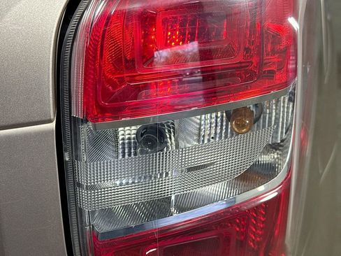 Used 2015 Subaru Forester 2.5i w/ Alloy Wheel Package image 23