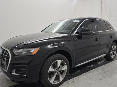 Used 2023 Audi Q5 2.0T Premium Plus w/ Premium Plus Package