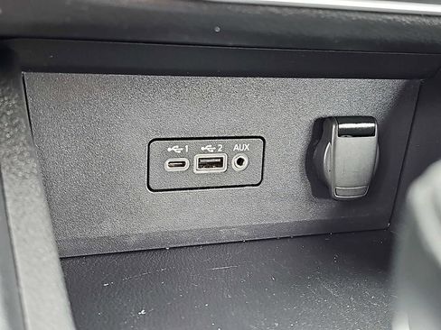 Used 2021 Nissan Sentra SR image 23