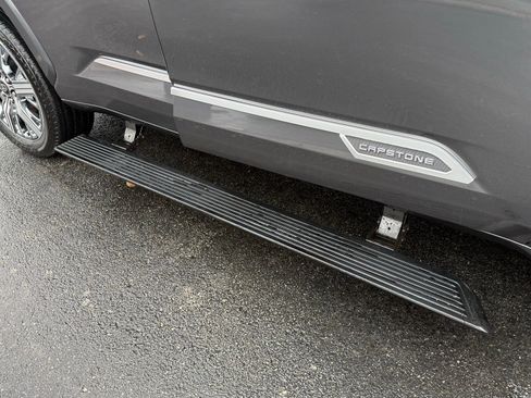 Used 2025 Toyota Sequoia Capstone image 15