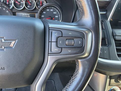 Used 2021 Chevrolet Tahoe Z71 image 17