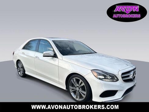 Used 2016 Mercedes-Benz E 350 Sedan image 1