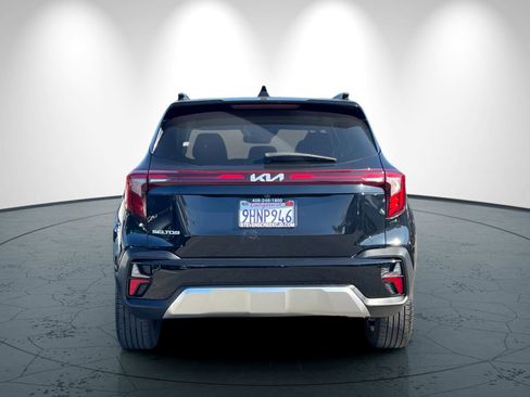 Used 2024 Kia Seltos EX image 5