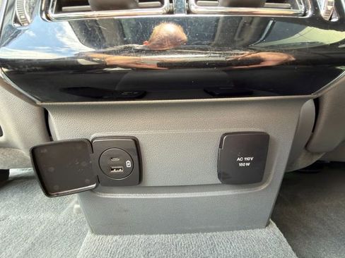 Used 2020 Lincoln Aviator Grand Touring w/ Equipment Group 302A AWD/4WD image 21