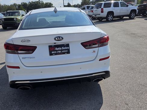 Used 2019 Kia Optima S FWD image 4