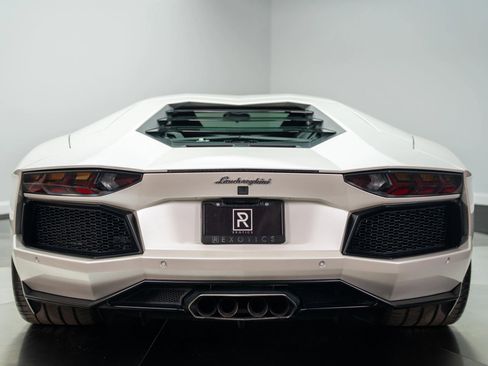 Used 2013 Lamborghini Aventador LP 700-4 image 20