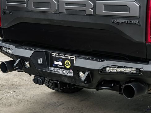Used 2020 Ford F150 Raptor w/ Equipment Group 802A Luxury AWD/4WD image 18