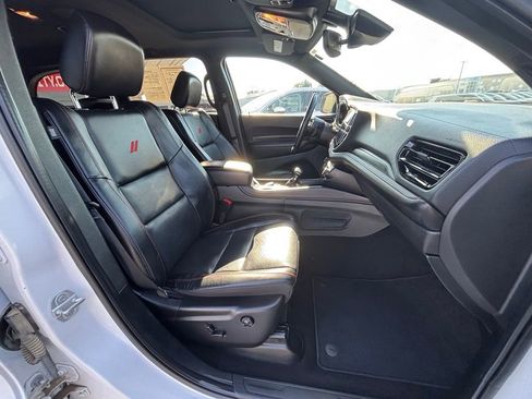 Used 2024 Dodge Durango GT image 9
