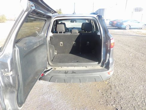 Used 2021 Ford EcoSport SE w/ SE Appearance Package image 8