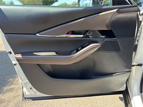 Used 2021 MAZDA CX-30 2.5 Turbo w/ Premium Package image 21