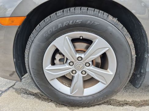 Used 2019 Honda Odyssey EX-L image 14