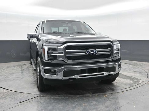 Used 2025 Ford F150 Lariat w/ Equipment Group 501A Mid AWD/4WD image 6