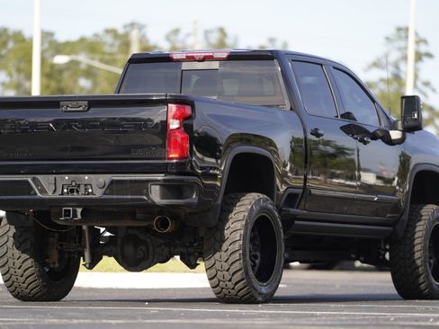 Used 2024 Chevrolet Silverado 2500 High Country w/ Midnight Edition AWD/4WD image 49