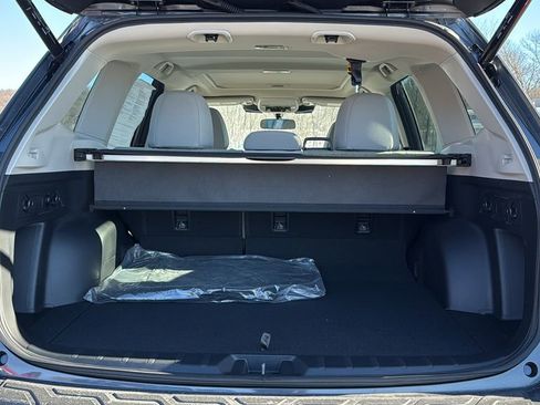 Certified 2023 Subaru Forester Premium image 28
