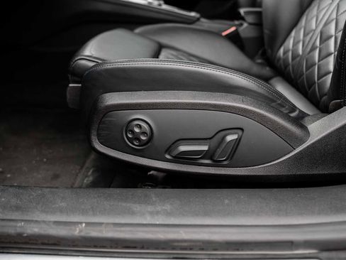 Used 2021 Audi TT 2.0T w/ 19" Wheel Package image 16