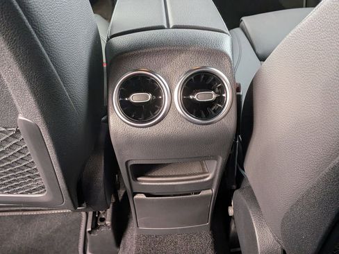 Certified 2025 Mercedes-Benz GLB 250 GLB 250 image 29