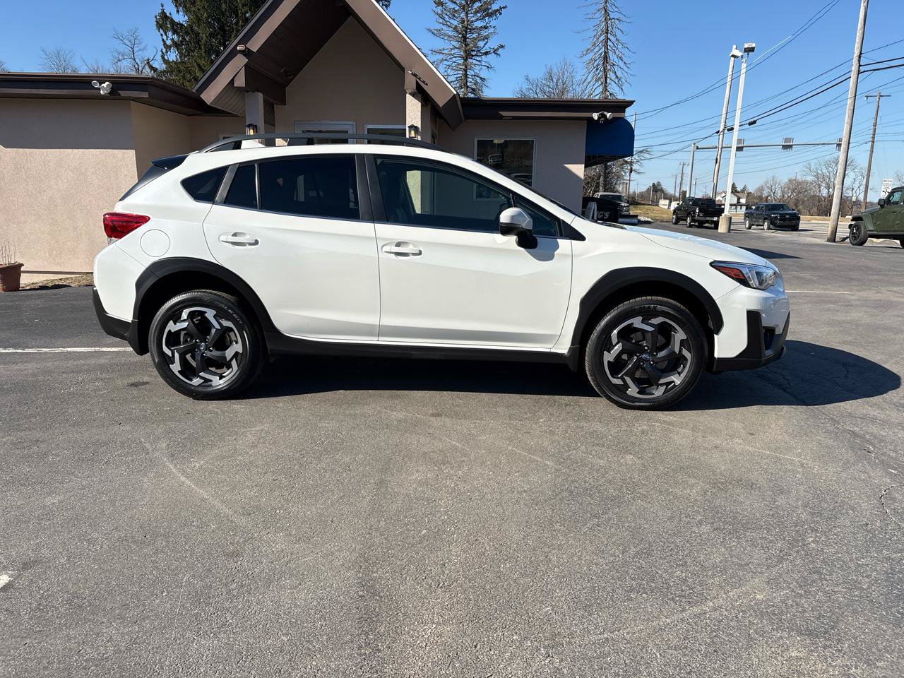 Used 2023 Subaru Crosstrek 2.5i Limited AWD/4WD image 4